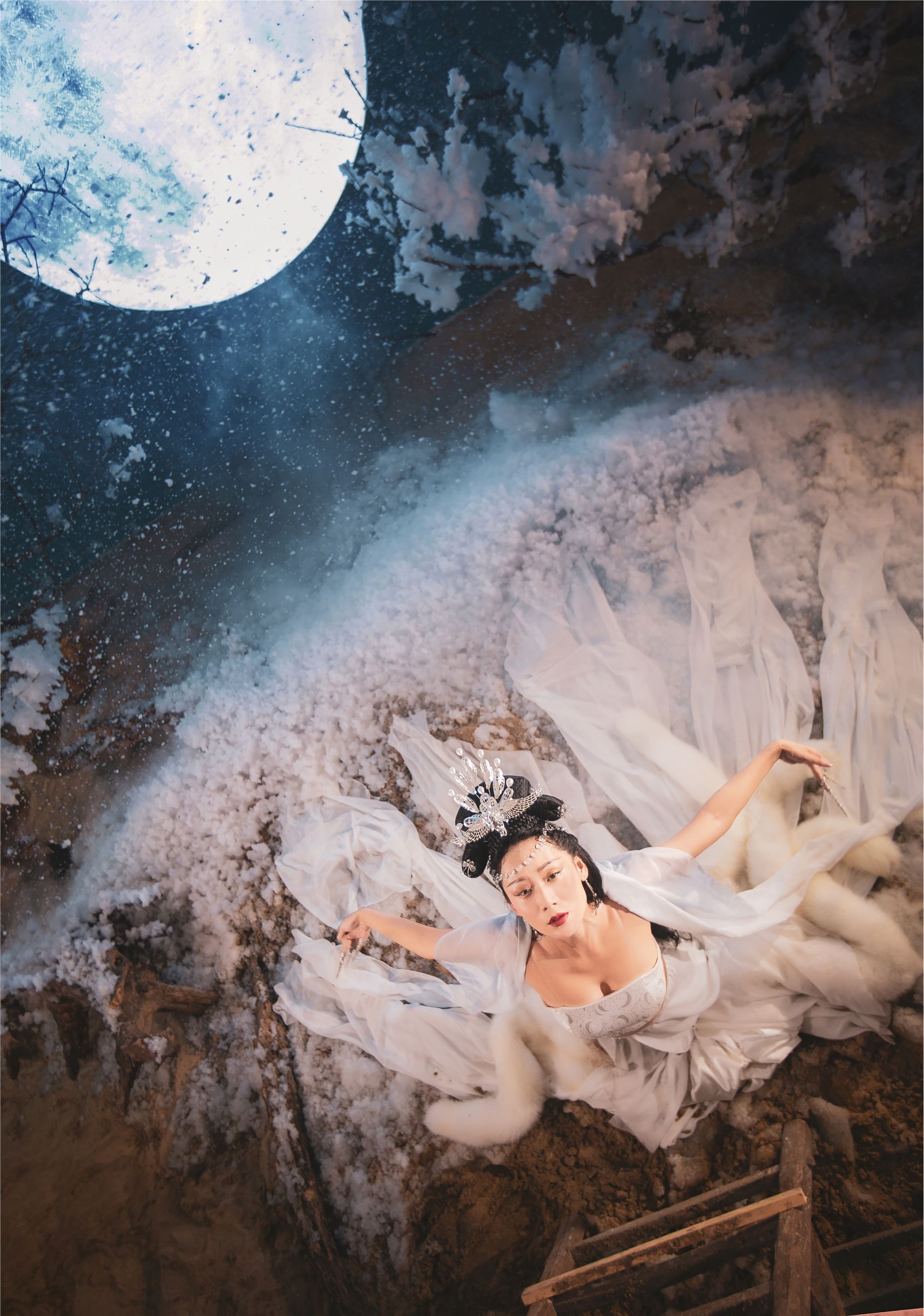 YITUYU 艺图语 2021.07.21 九尾白狐 刺猬&惠子